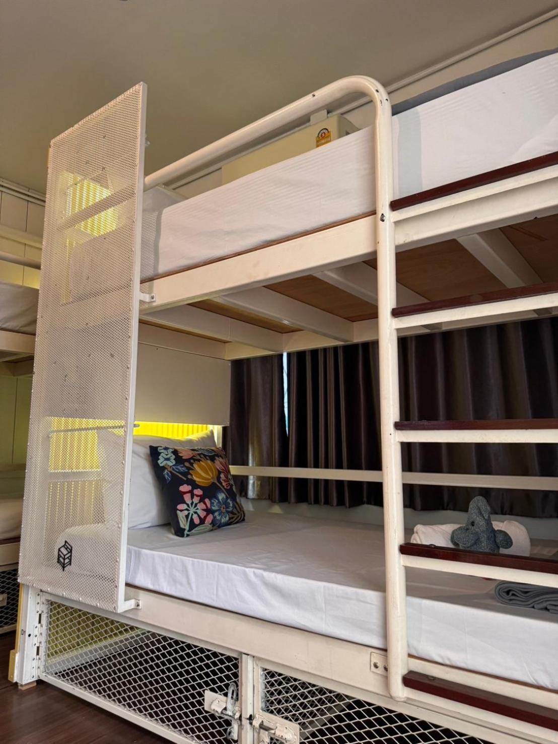 צ'יאנג מאי Chiza Hostel Chiangmai מראה חיצוני תמונה